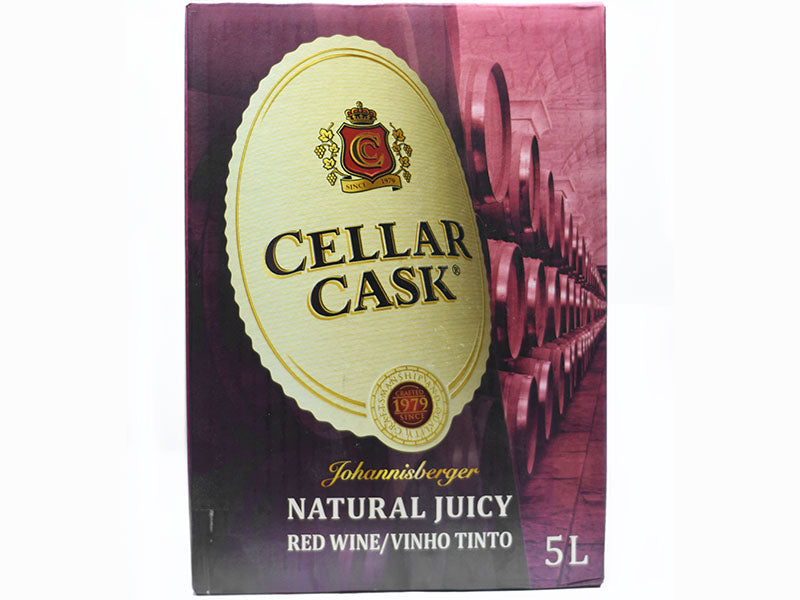 Wine box labeled CELLAR CASK Natural Juicy red wine/white tint, 5L