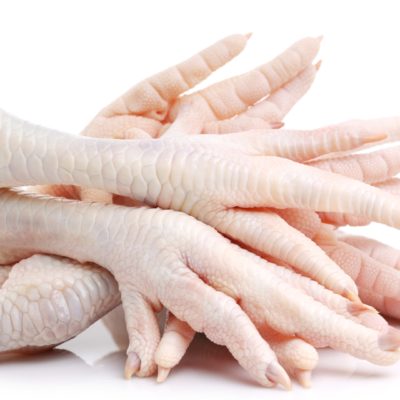 Raw chicken feet, pale pink, 1 kg pack
