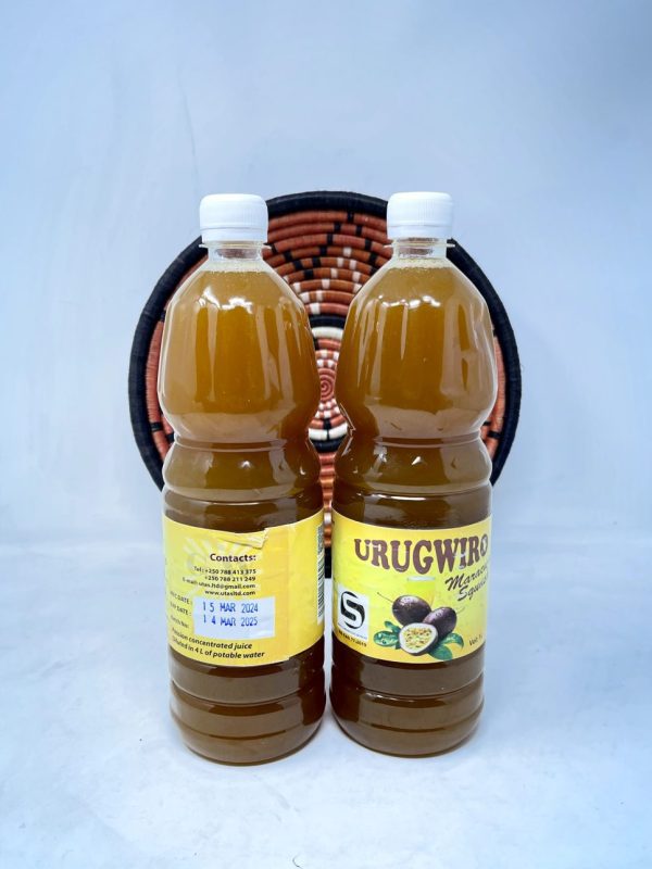 Urugwiro maracuja passion squash in two plastic bottles with white caps